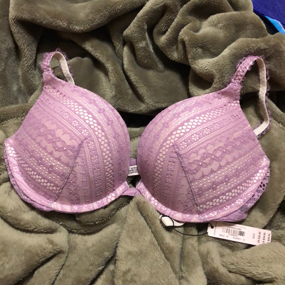 Victoria’s Secret Push-up bra